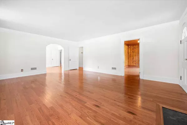 301 E Main Street, Easley, SC 29642