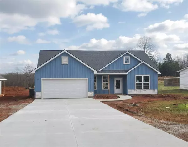 108 Oak Grove RD, Central, SC 29630