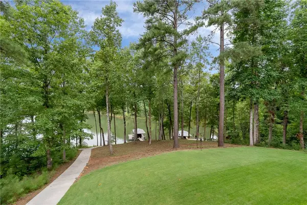 329 High Hampton RD, Salem, SC 29676