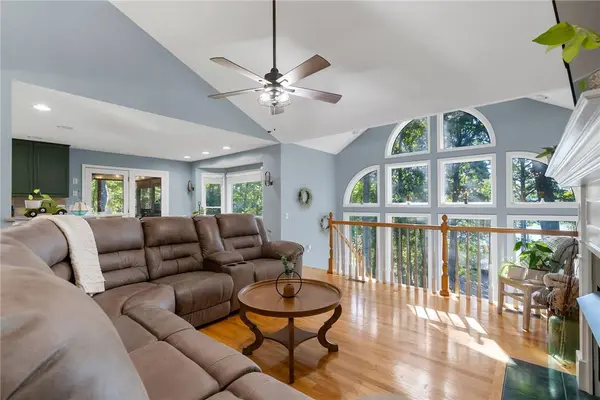 120 Sunset Bay BLVD, Seneca, SC 29672