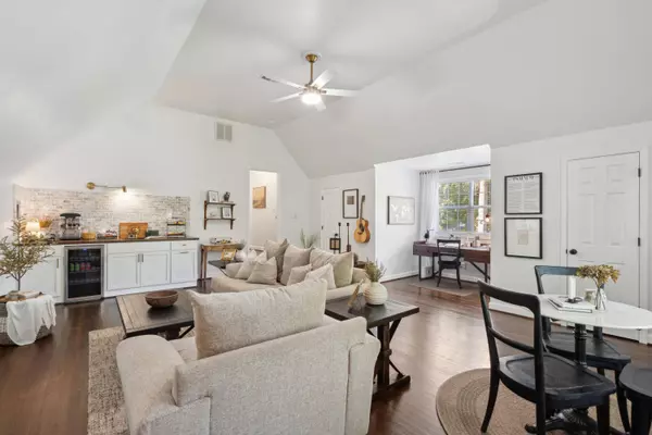 109 Riverwood Ln, Summerville, SC 29485