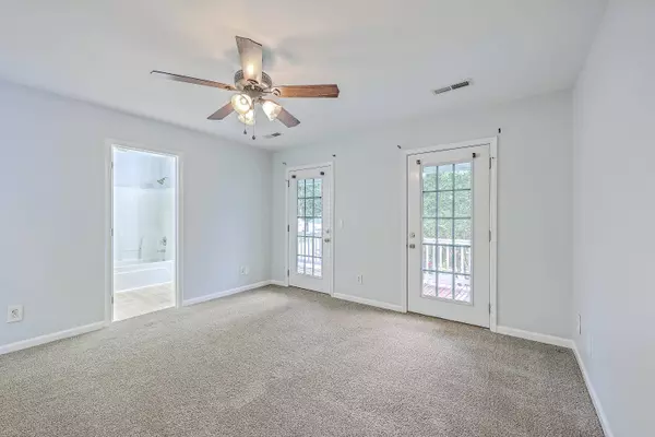 8953 Planters Row Ln, Summerville, SC 29485