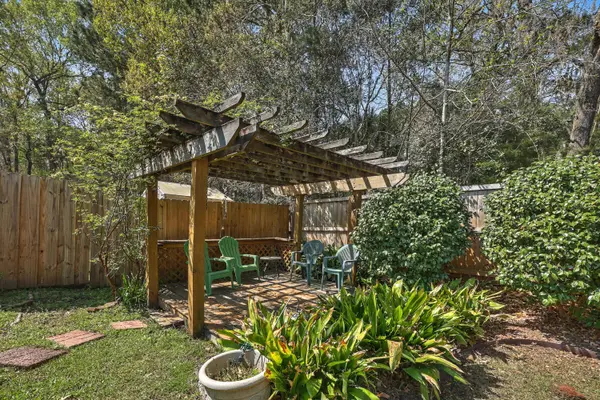 445 Cabrill Dr, Charleston, SC 29414