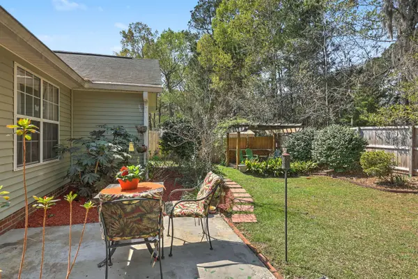 445 Cabrill Dr, Charleston, SC 29414