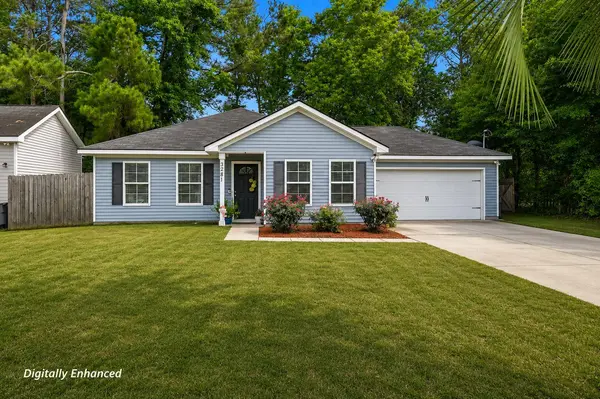 3281 Stonehaven Dr, North Charleston, SC 29420