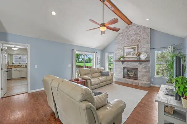 37 Jawol Dr, Charleston, SC 29414