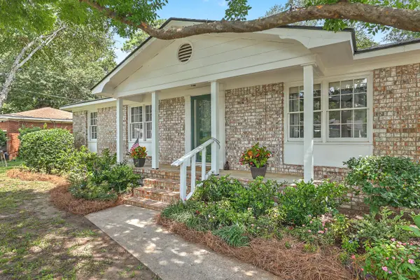 827 Piccadilly Cir, James Island, SC 29412