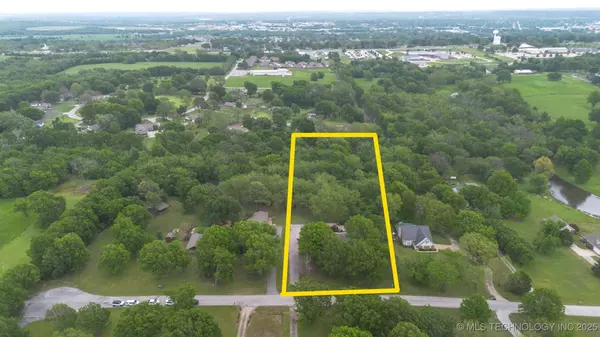 1908 College Park RD, Claremore, OK 74017