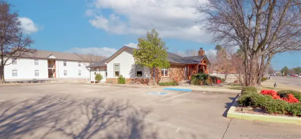 1100 W Blue Starr DR, Claremore, OK 74017