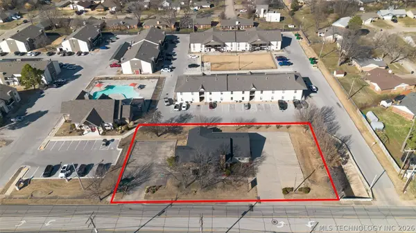 1100 W Blue Starr DR, Claremore, OK 74017