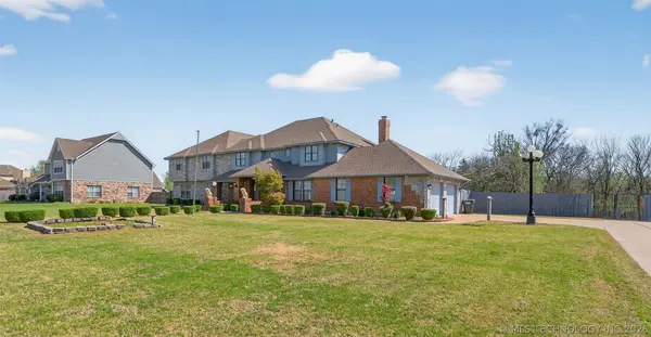 1606 Oakridge DR, Claremore, OK 74017
