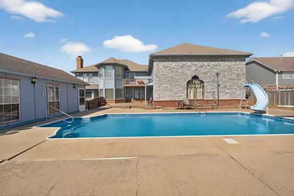 1606 Oakridge Drive, Claremore, OK 74017