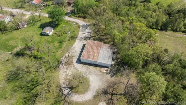 709 E 4th ST, Skiatook, OK 74070