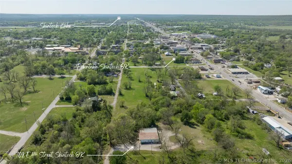 709 E 4th ST, Skiatook, OK 74070