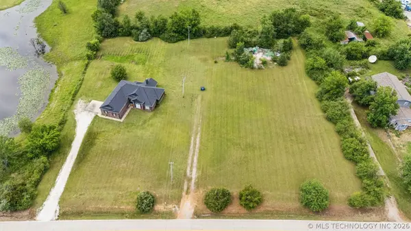 19687 E 595 RD, Inola, OK 74036
