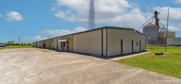 400 E Industrial BLVD S, Inola, OK 74036