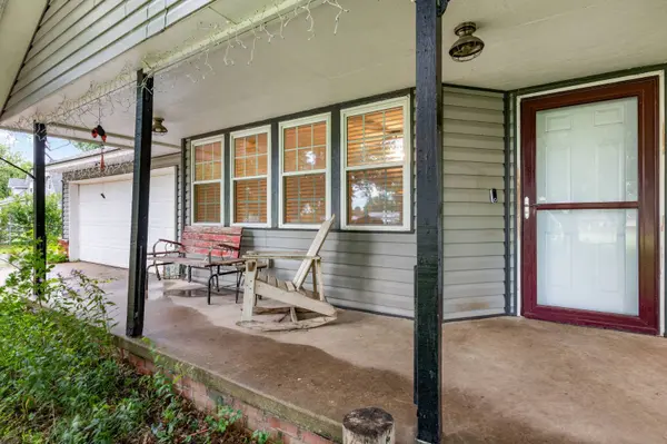 14830 Cedar Dr, Claremore, OK 74017