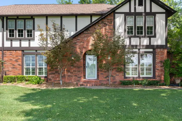 10195 E Rose Glen Blvd, Claremore, OK 74019