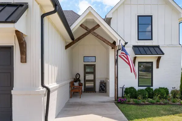17233 Eagle CT, Claremore, OK 74017