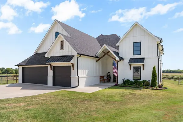 17233 Eagle CT, Claremore, OK 74017