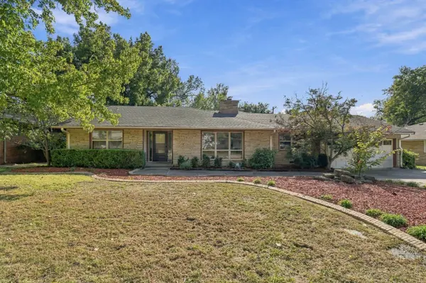 4132 E 45th St, Tulsa, OK 74135