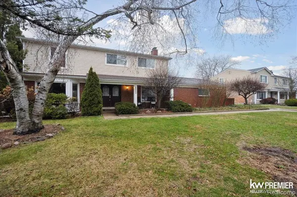 5584 Pembury  Lane, West Bloomfield Twp, MI 48322