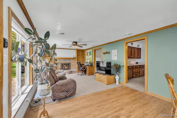 2959 Voorheis Road, Waterford Twp, MI 48328