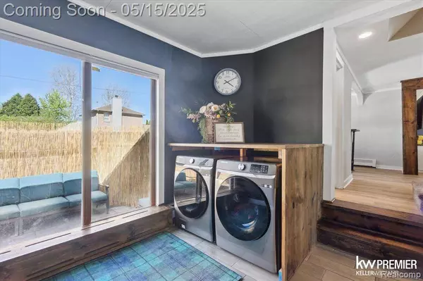 40955 Utica Road, Sterling Heights, MI 48313