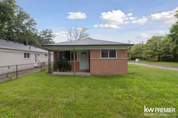 21053 Saint Francis Street, Farmington, MI 48336