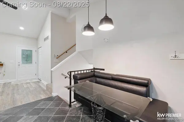 4810 Hobson Avenue, Waterford Twp, MI 48328