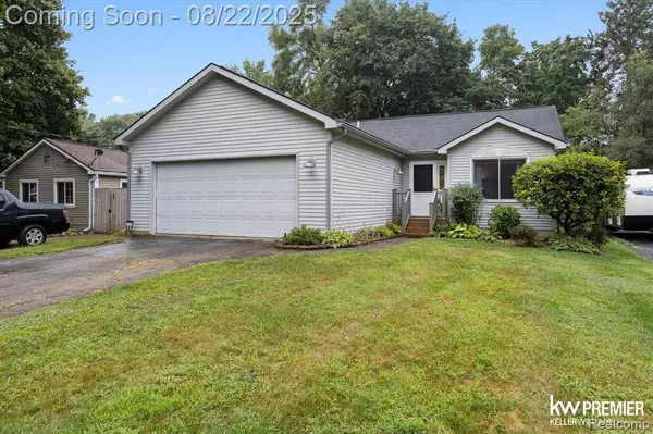 6421 Prairie Lawn Drive, Waterford Twp, MI 48329