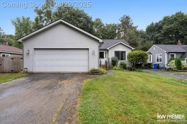 6421 Prairie Lawn Drive, Waterford Twp, MI 48329