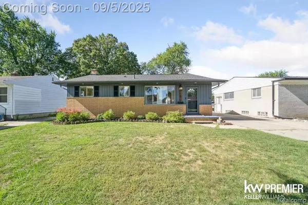 22836 Socia Street, St. Clair Shores, MI 48082