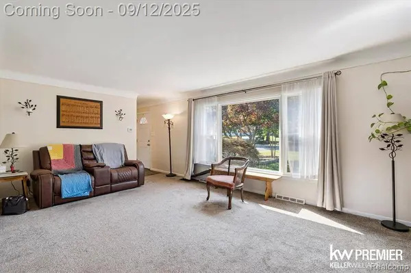 2580 Litchfield Drive, Waterford Twp, MI 48329