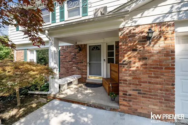 2580 Litchfield Drive, Waterford Twp, MI 48329