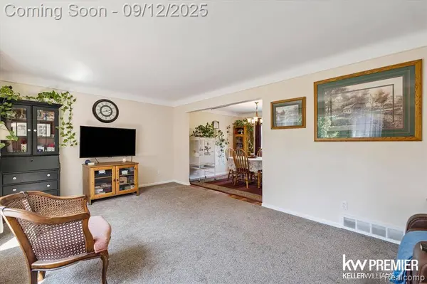 2580 Litchfield Drive, Waterford Twp, MI 48329