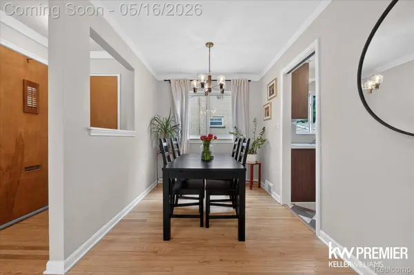 23260 Oneida ST, Oak Park, MI 48237