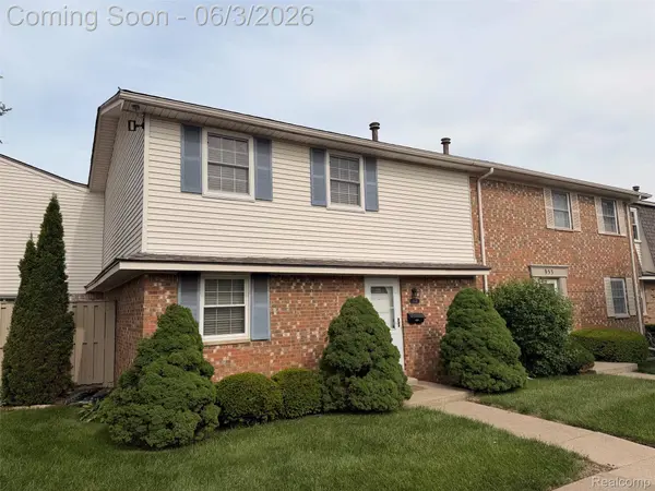 955 Kirts BLVD, Troy, MI 48084
