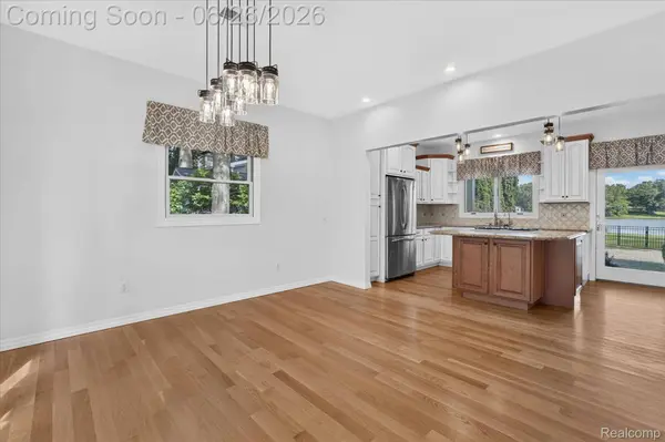 3478 Lexington RD, Waterford Charter Township, MI 48328