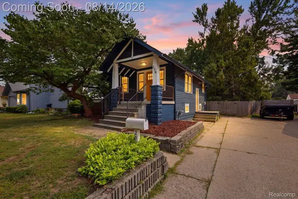 276 Walper AVE