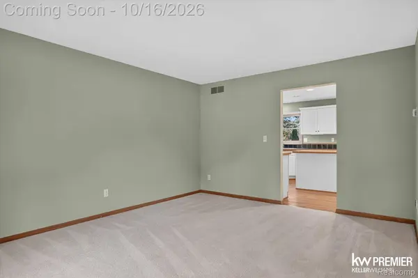 2616 Edsel ST, Trenton, MI 48183