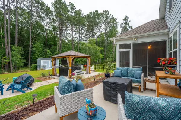 259 Camber Rd, Huger, SC 29450