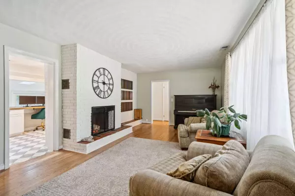 1902 Old Parsonage Rd Rd, Charleston, SC 29414