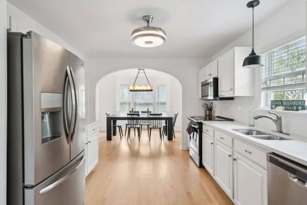 1717 Lotus Ln, Charleston, SC 29412