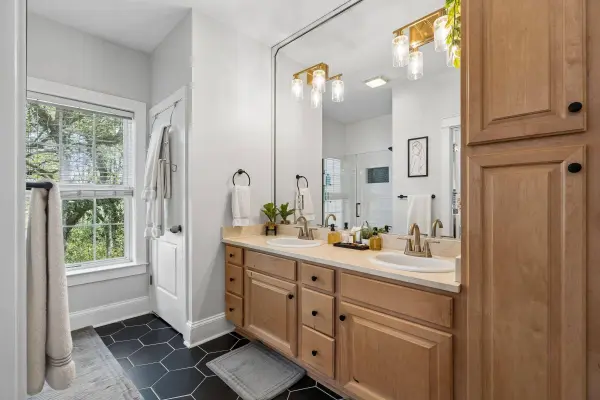 241 Etiwan Pointe Dr #Unit 117-1, Mount Pleasant, SC 29464