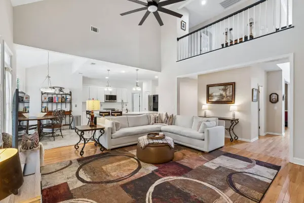 2765 Victoria Lake Dr, Mount Pleasant, SC 29466
