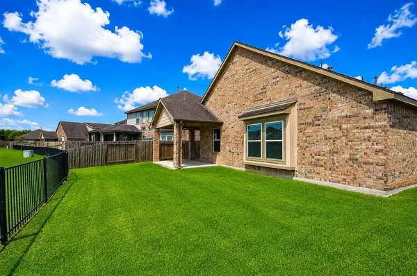 5926 Micah LN, Rosenberg, TX 77471