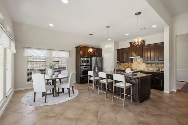 27418 N Saddle Creek LN, Fulshear, TX 77441