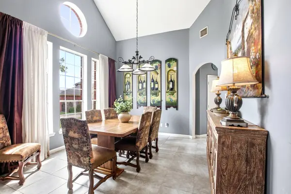 15642 Choke Canyon DR, Sugar Land, TX 77498