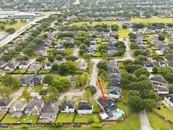 15642 Choke Canyon DR, Sugar Land, TX 77498